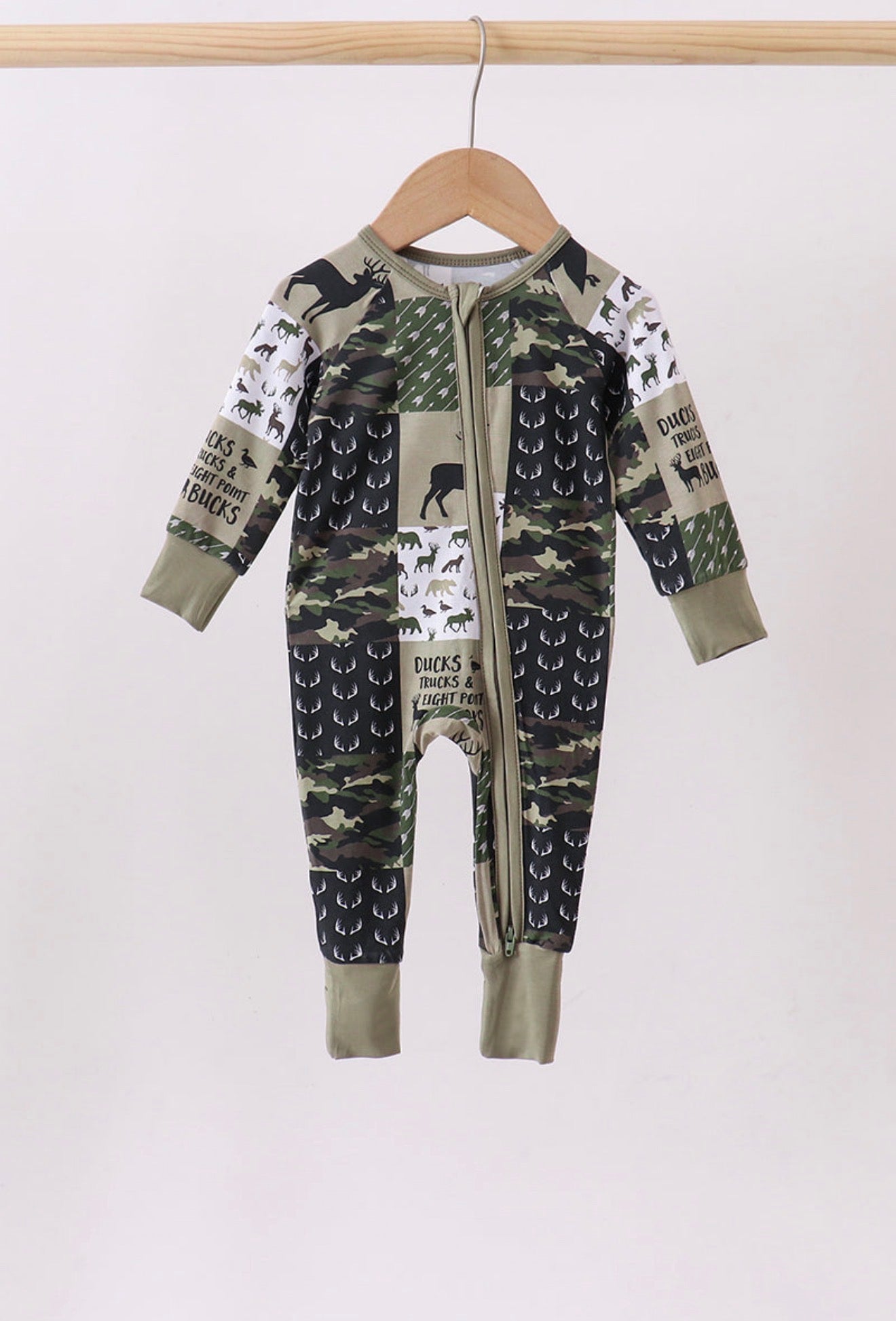 Camo Deer Bamboo Zippy