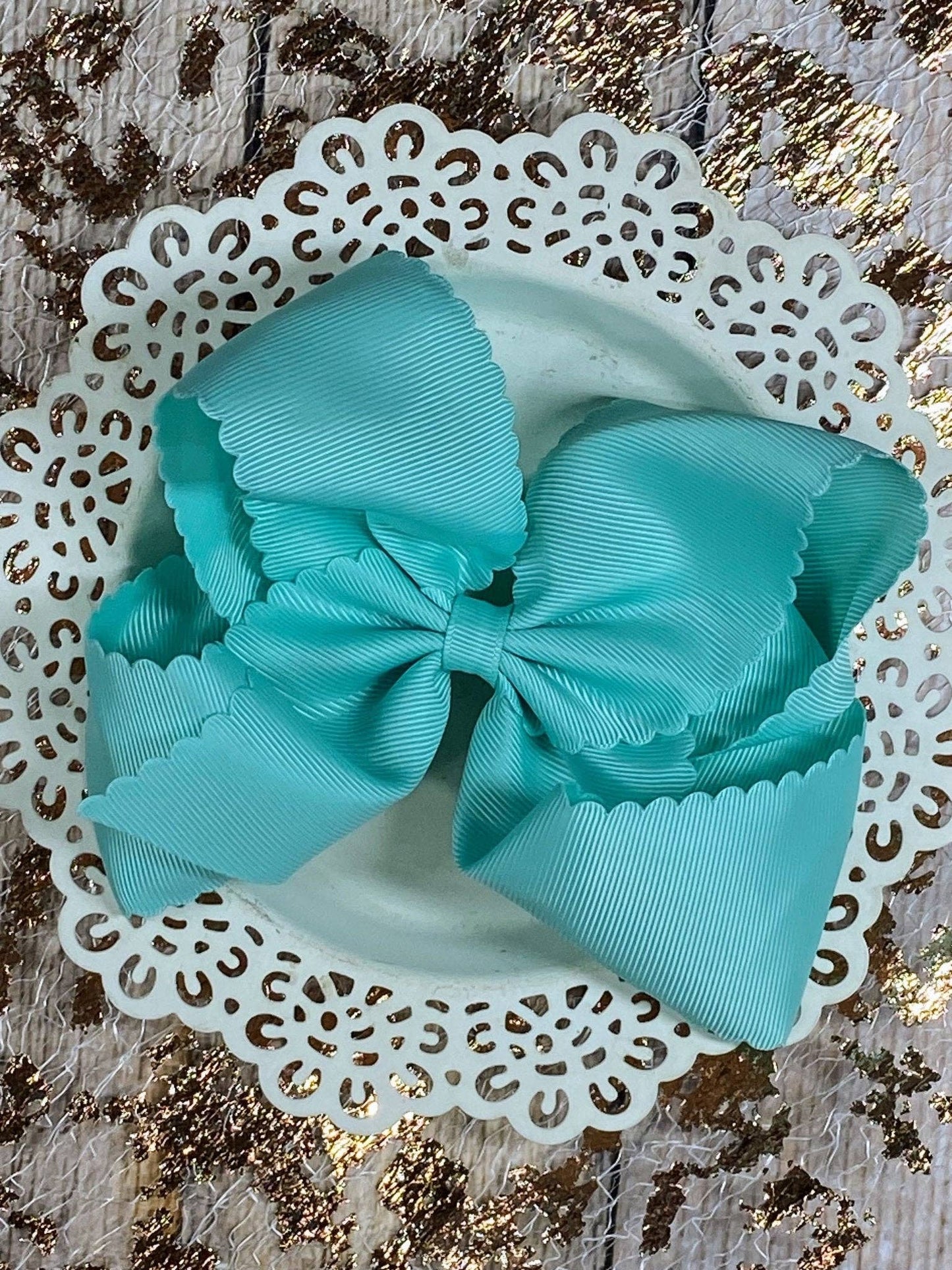 Oversize Scalloped Bows - Alligator Clip - 5.5" (6 colors)