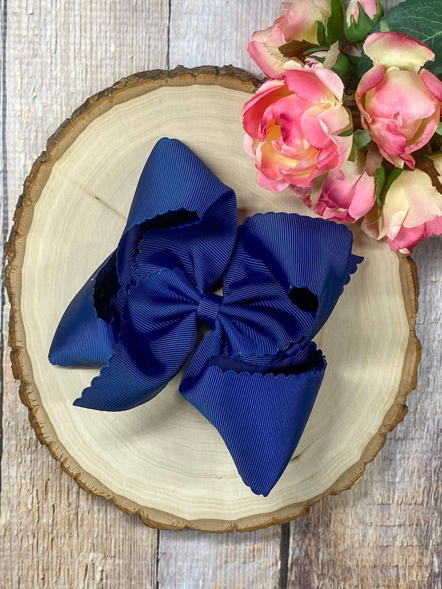 Oversize Scalloped Bows - Alligator Clip - 5.5" (6 colors)