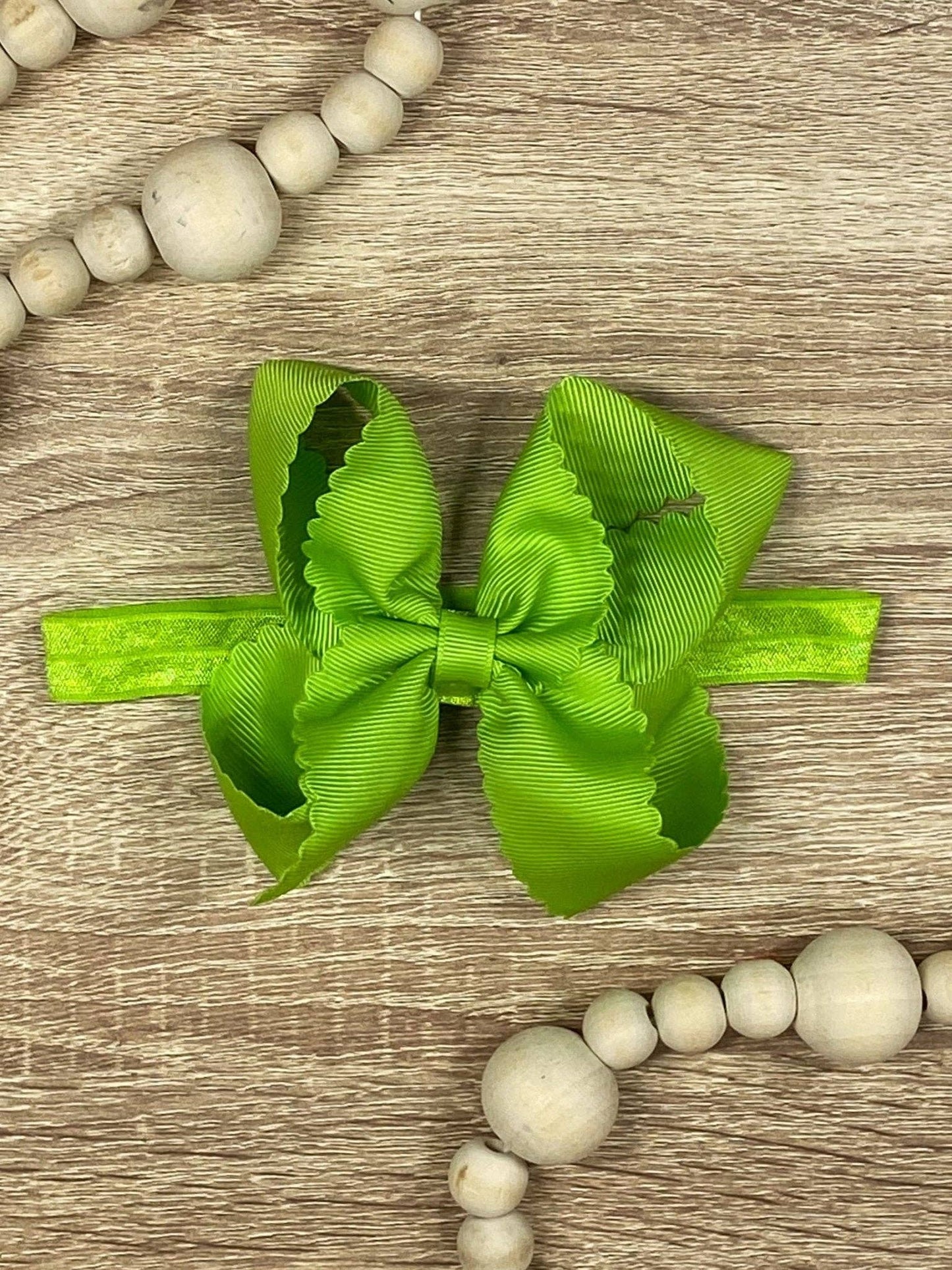 Classic Scalloped Bow - Headband - 4.5" (3 colors)