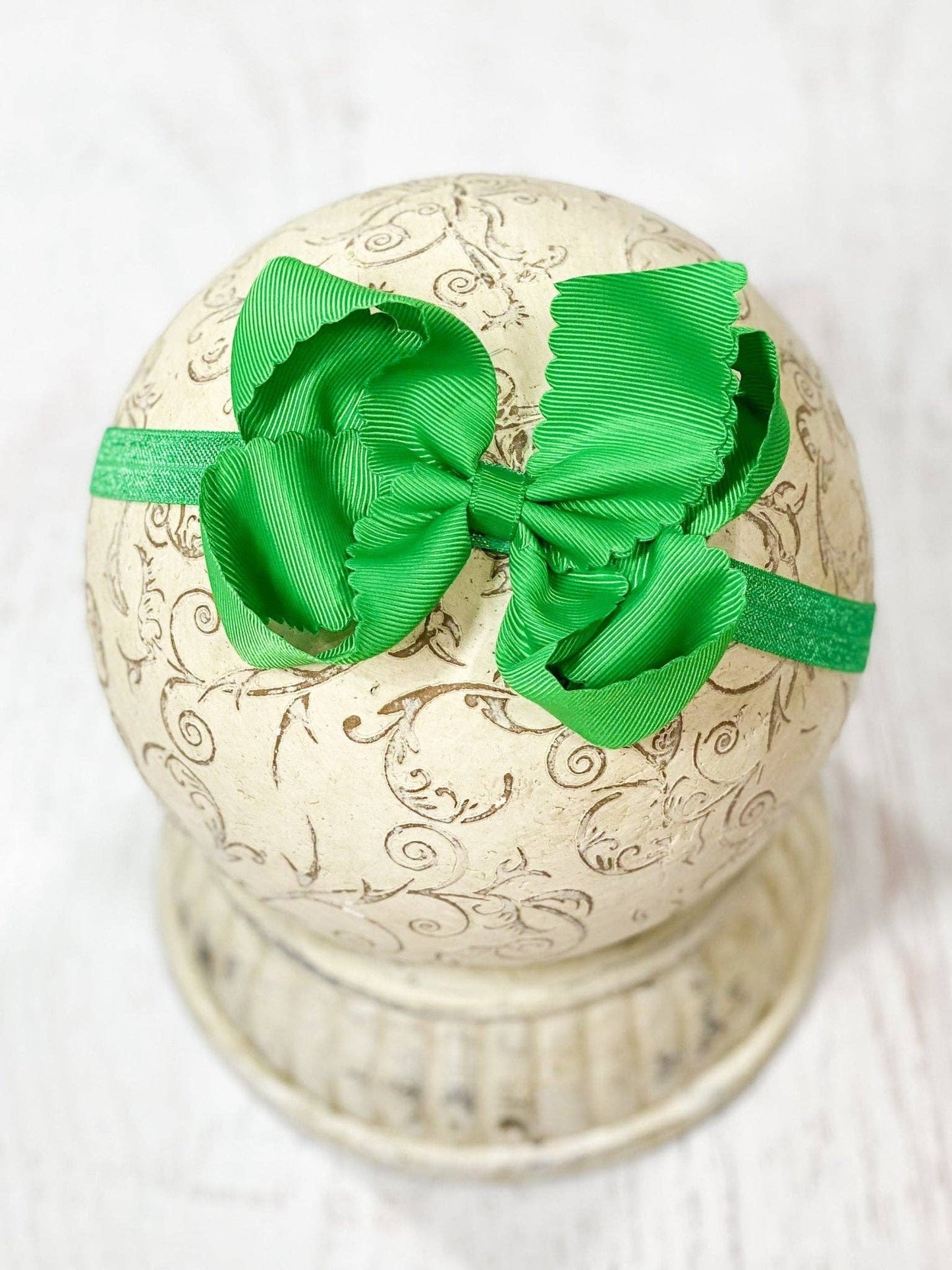 Classic Scalloped Bow - Headband - 4.5" (3 colors)