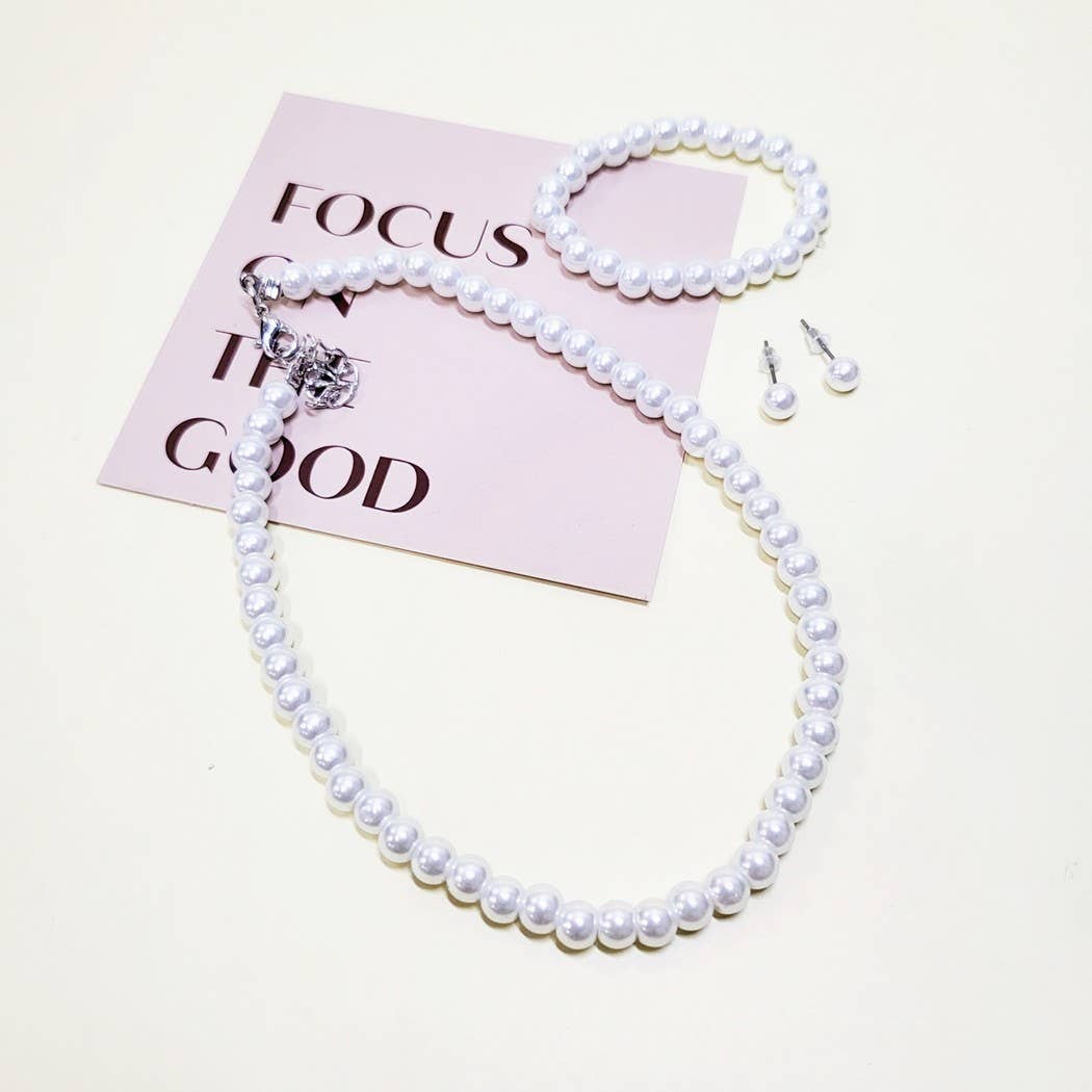 Kids Faux Pearl Necklace Bracelet Earrings Set