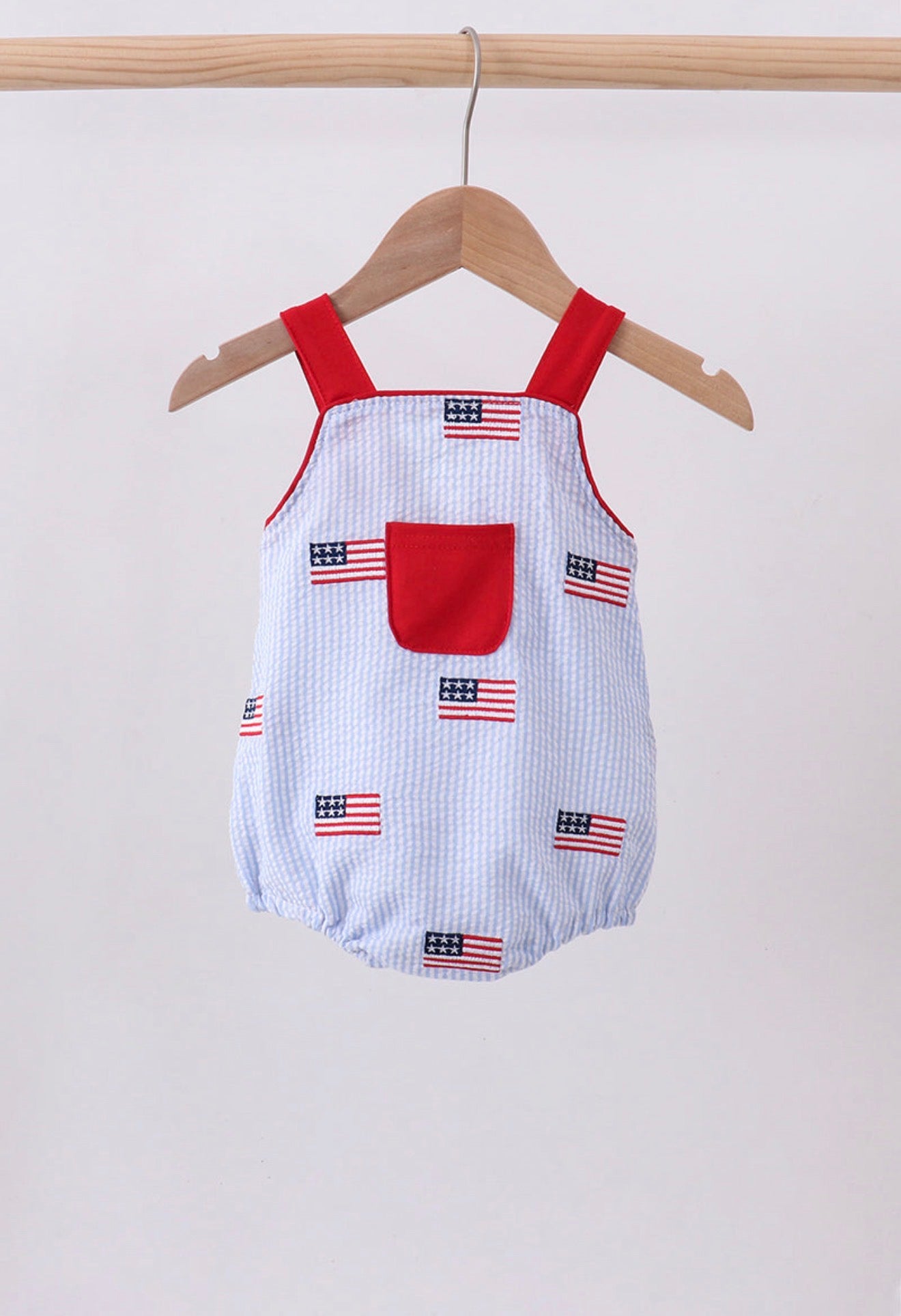 Flag Seersucker Pocket Bubble