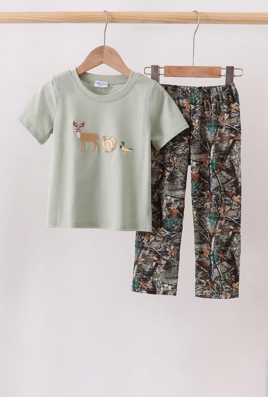 Hunting Embroidered Pants Set
