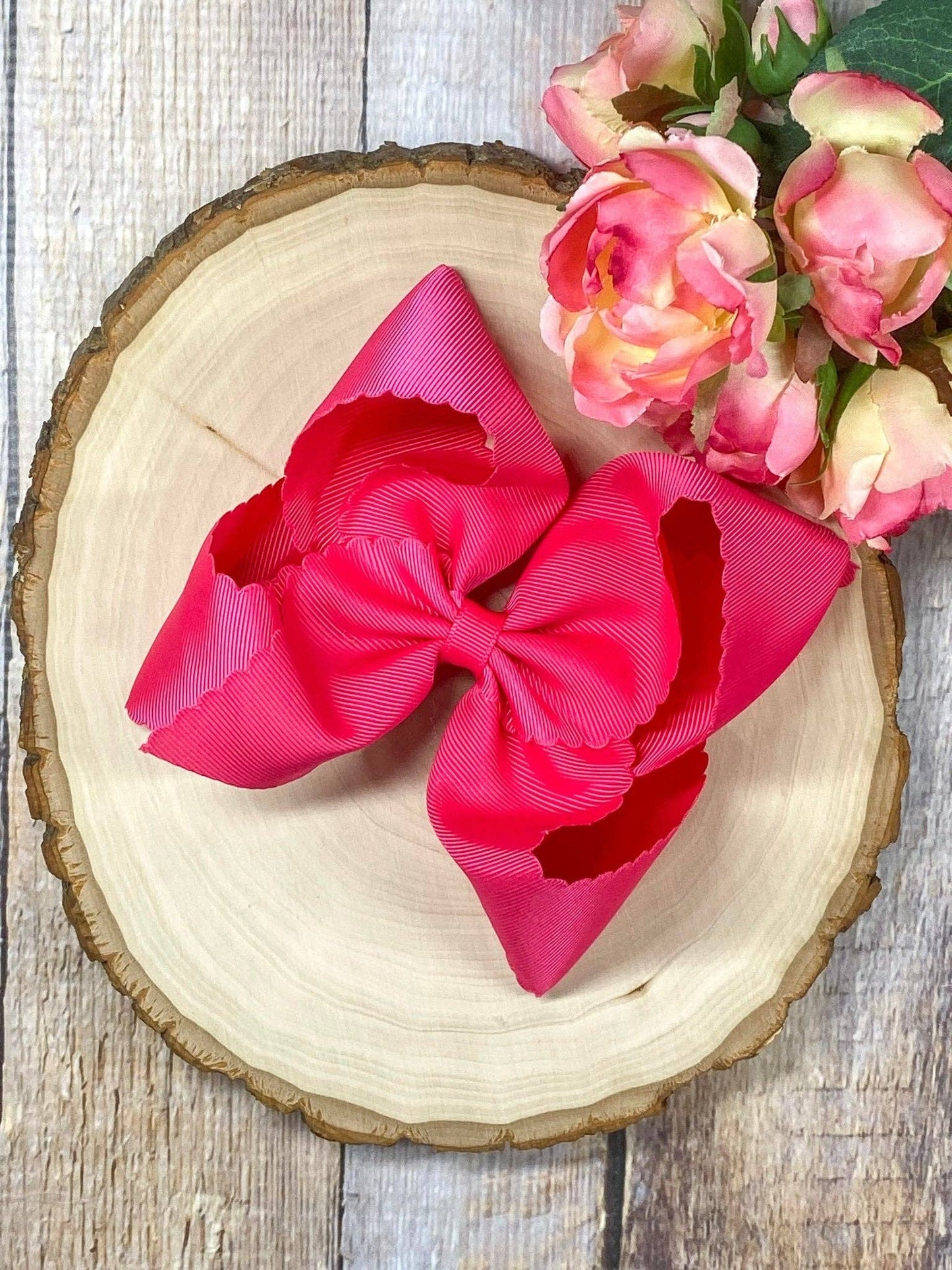 Oversize Scalloped Bows - Alligator Clip - 5.5" (6 colors)